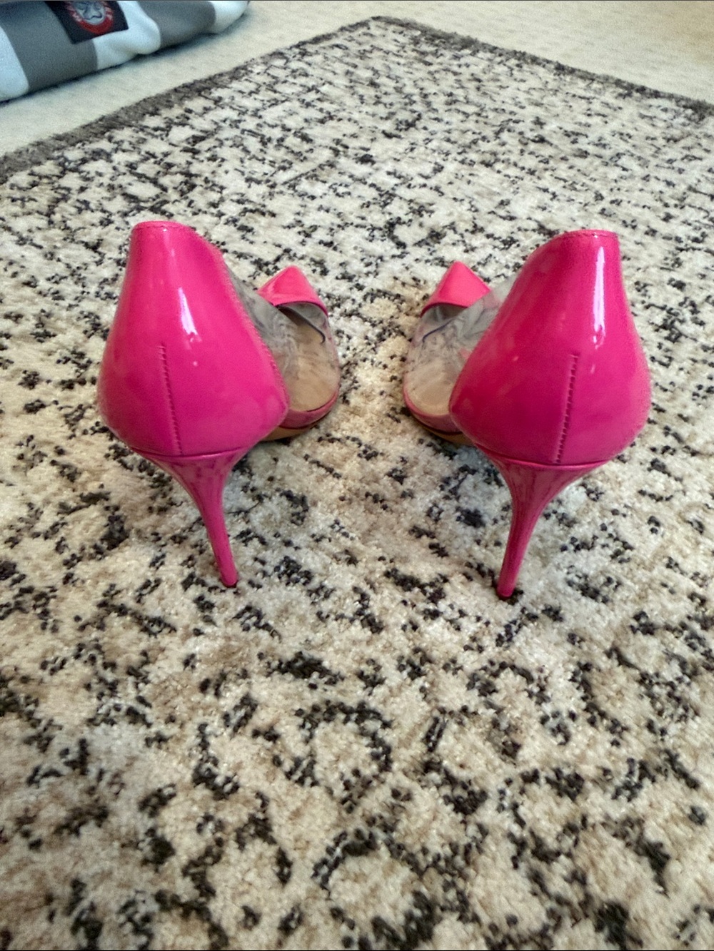 Schutz Women's Pink Pointed-Toe PVC Stiletto Pumps - Picture 4 of 5